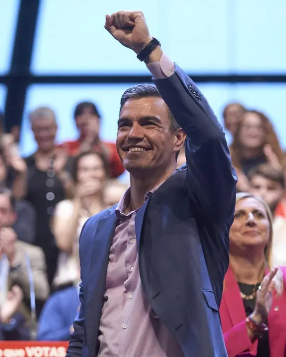 EuropaPress_5217370_El_presidente_del_Gobierno_y_secretario_general_de