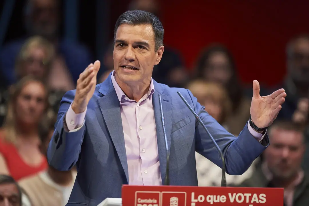 EuropaPress_5217367_El_presidente_del_Gobierno_y_secretario_general_de