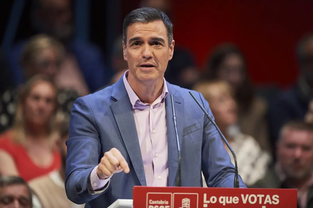 EuropaPress_5217366_El_presidente_del_Gobierno_y_secretario_general_de