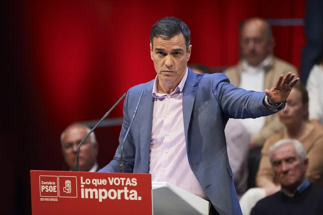 EuropaPress_5217364_El_presidente_del_Gobierno_y_secretario_general_de