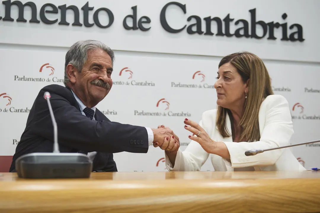 EuropaPress_5274815_La_presidenta_del_Partido_Popular_de_Cantabria_Ma