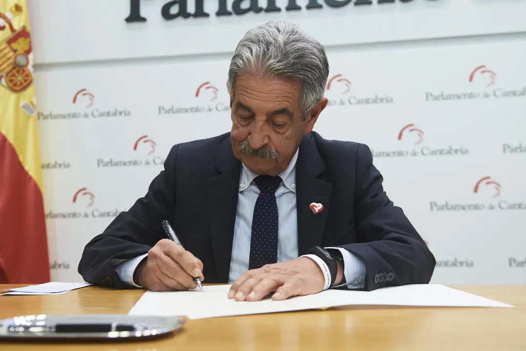 EuropaPress_5274828_El_secretario_general_del_PRC_Miguel_Angel_Revill