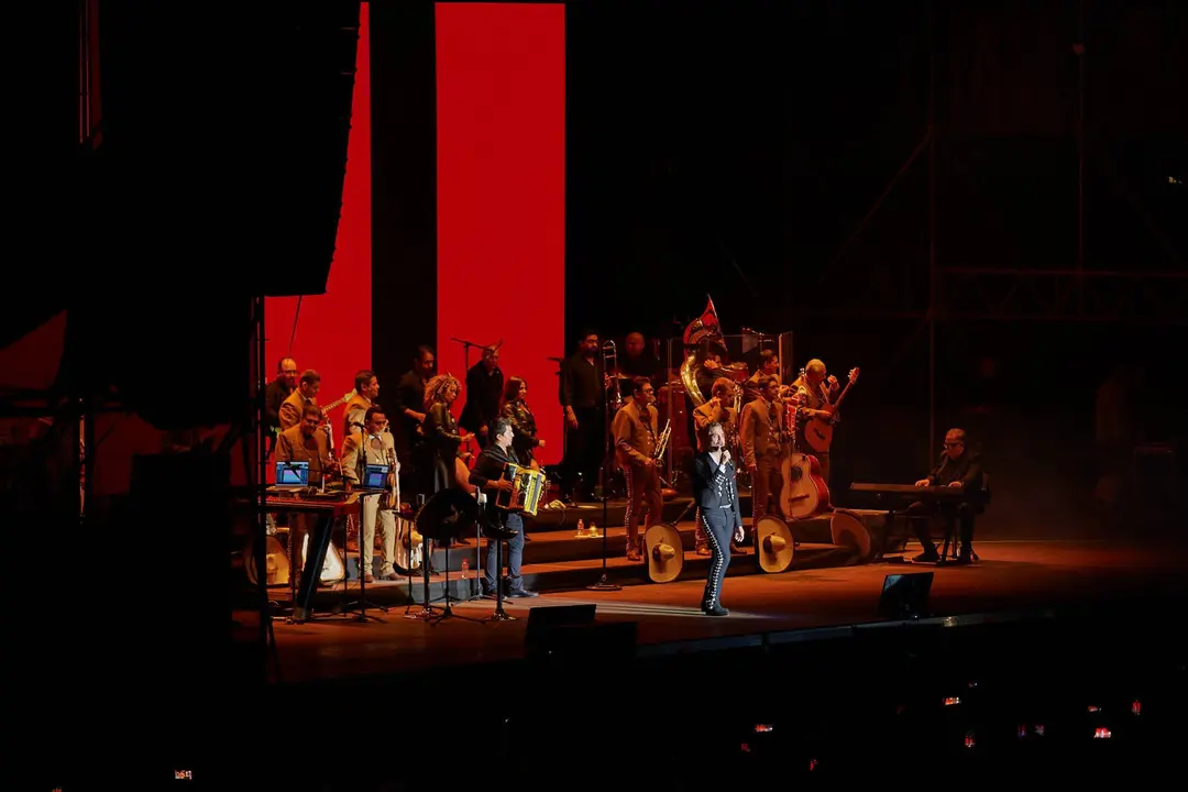 ALEJANDRO FERNÁNDEZ - MÚSICA EN GRANDE 2023 - EL REY LAGARTÓN (4) (1)