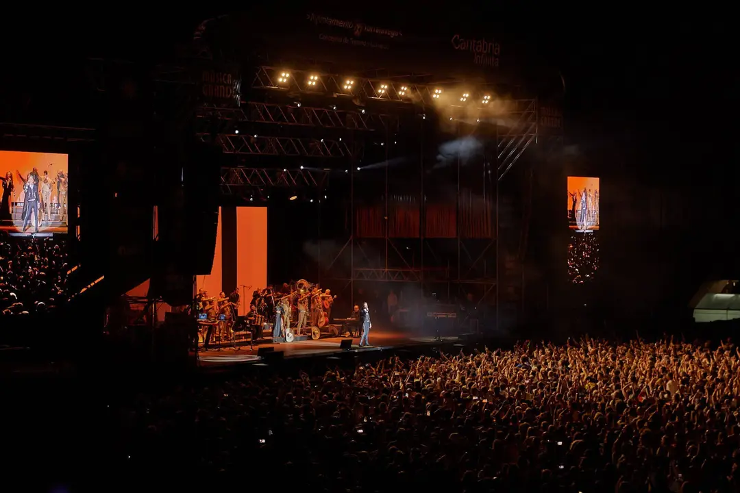 ALEJANDRO FERNÁNDEZ - MÚSICA EN GRANDE 2023 - EL REY LAGARTÓN (6) (1)