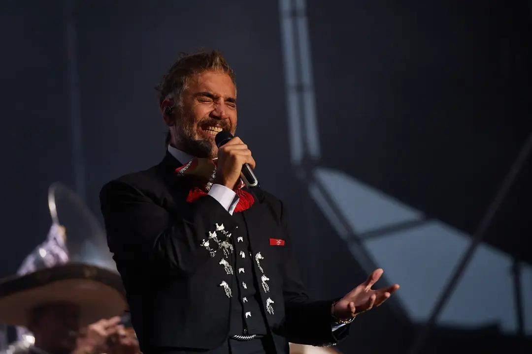 ALEJANDRO FERNÁNDEZ - MÚSICA EN GRANDE 2023 - EL REY LAGARTÓN (29) (1)