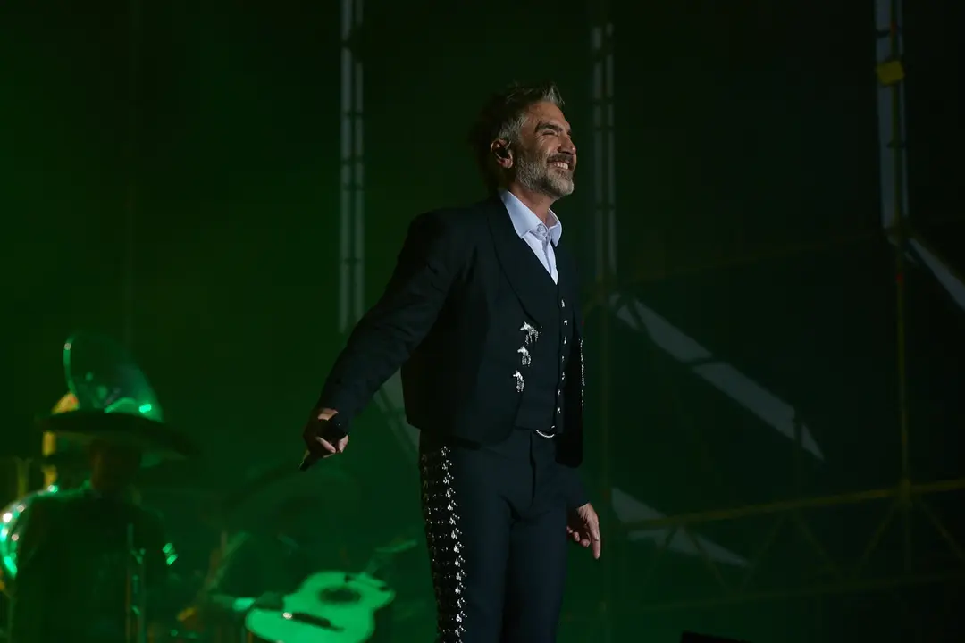 ALEJANDRO FERNÁNDEZ - MÚSICA EN GRANDE 2023 - EL REY LAGARTÓN (41) (1)