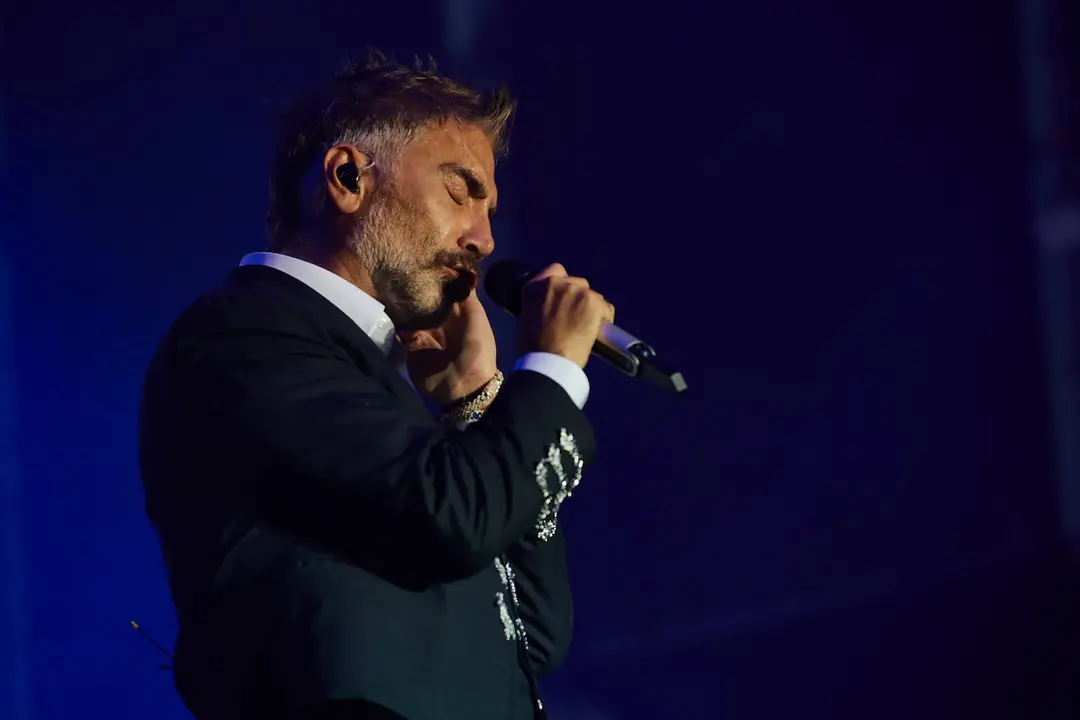 ALEJANDRO FERNÁNDEZ - MÚSICA EN GRANDE 2023 - EL REY LAGARTÓN (42) (1)