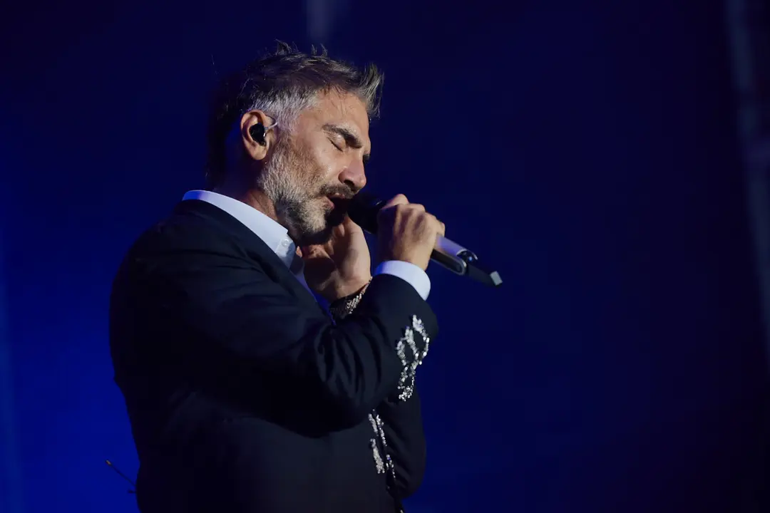 ALEJANDRO FERNÁNDEZ - MÚSICA EN GRANDE 2023 - EL REY LAGARTÓN (43) (1)