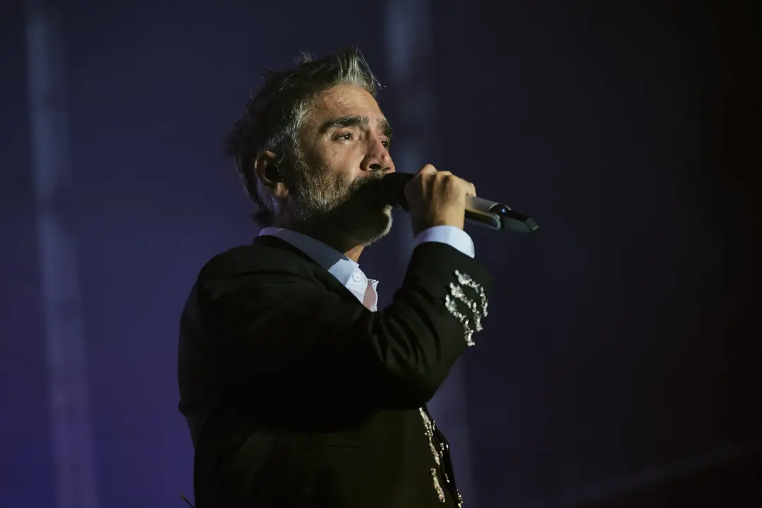 ALEJANDRO FERNÁNDEZ - MÚSICA EN GRANDE 2023 - EL REY LAGARTÓN (45) (1)