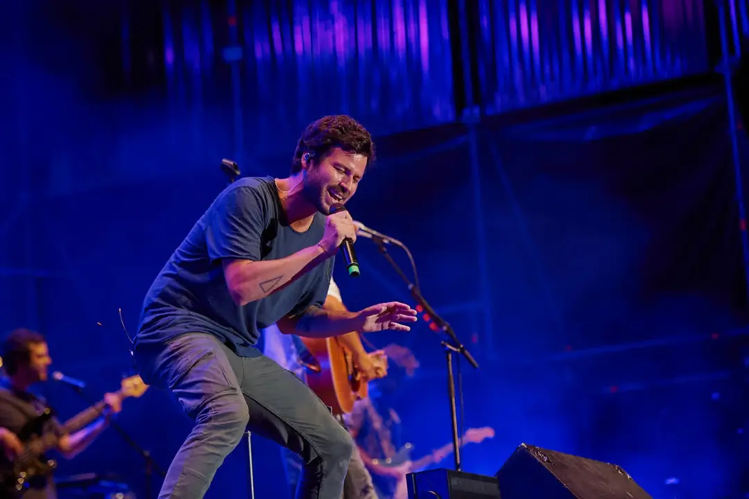 TABURETE - MÚSICA EN GRANDE 2023 - EL REY LAGARTÓN (39) (1)