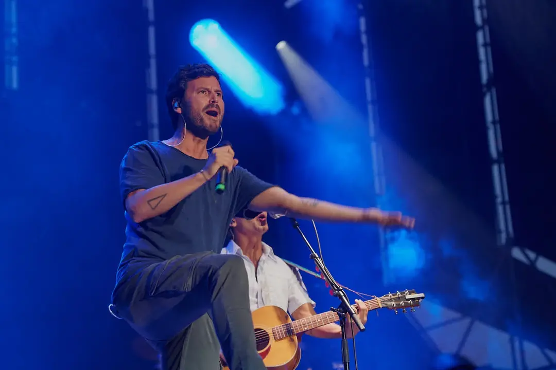 TABURETE - MÚSICA EN GRANDE 2023 - EL REY LAGARTÓN (19) (1)