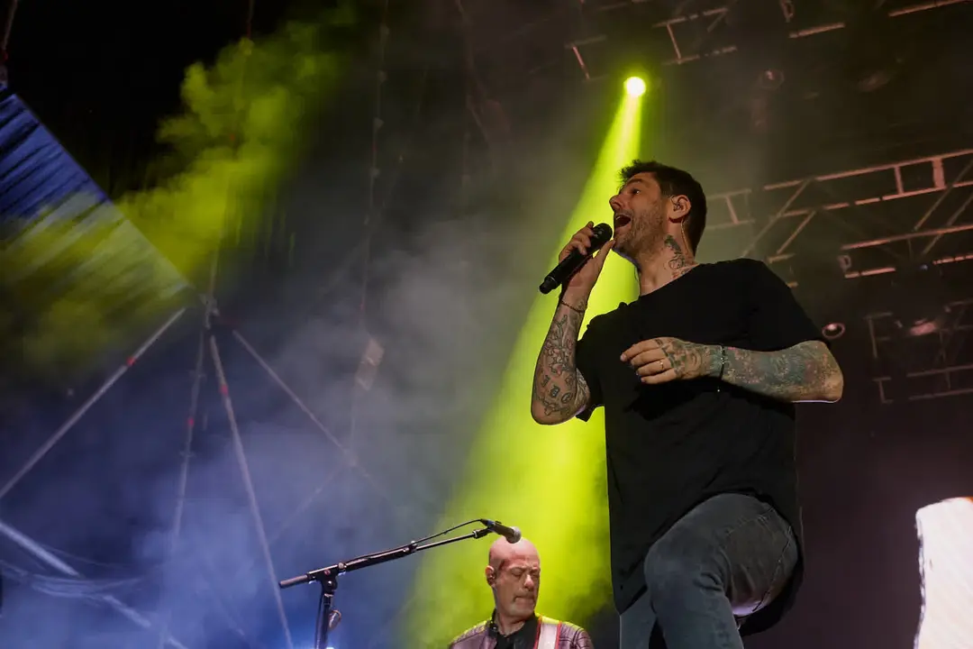 MELENDI - MÚSICA EN GRANDE 2023 - EL REY LAGARTÓN (9) (1)