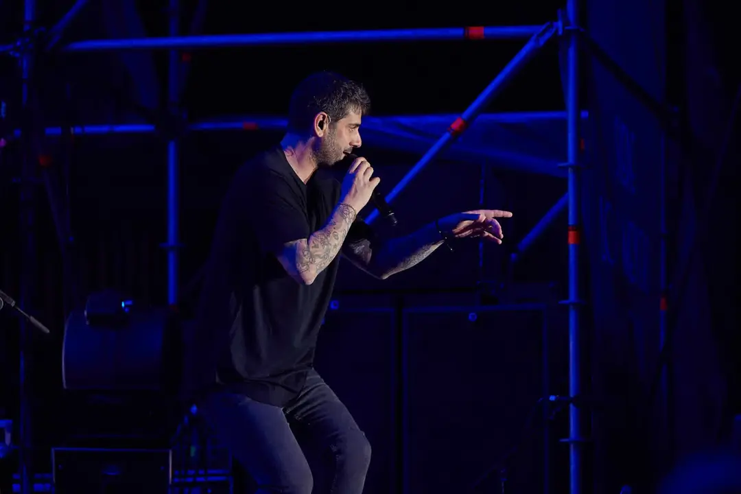 MELENDI - MÚSICA EN GRANDE 2023 - EL REY LAGARTÓN (26) (1)