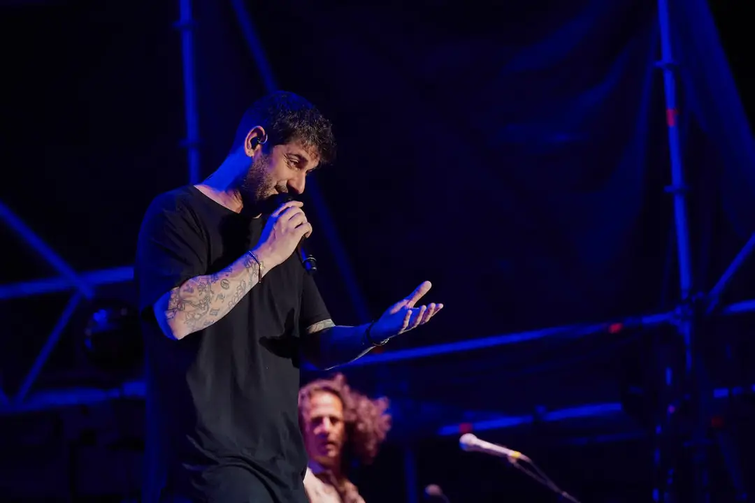 MELENDI - MÚSICA EN GRANDE 2023 - EL REY LAGARTÓN (18) (1)