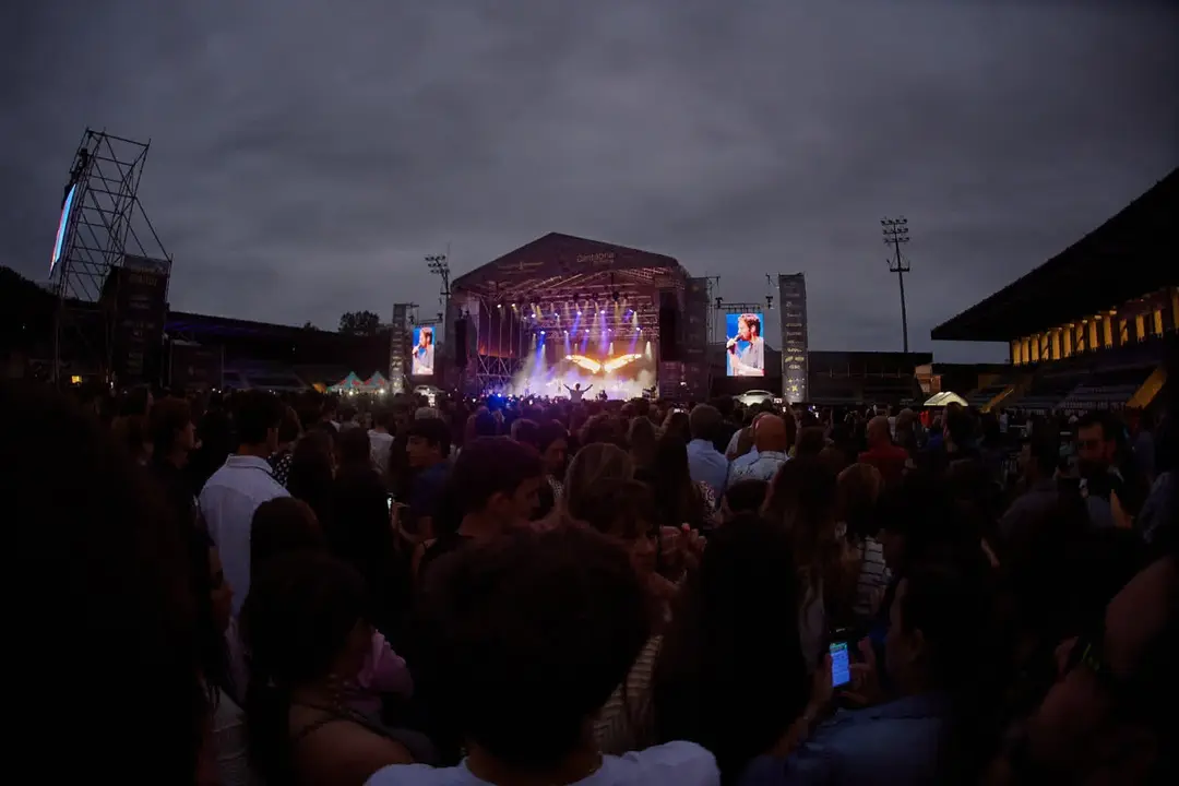 TABURETE - MÚSICA EN GRANDE 2023 - EL REY LAGARTÓN (31) (1)