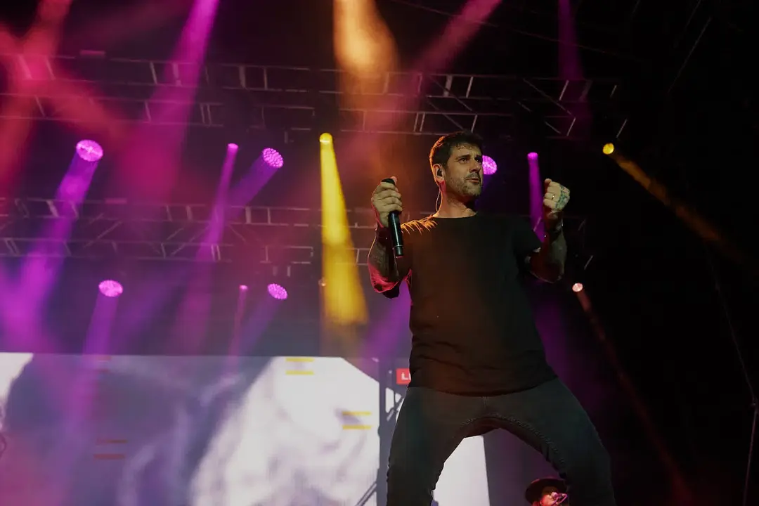 MELENDI - MÚSICA EN GRANDE 2023 - EL REY LAGARTÓN (35) (1)