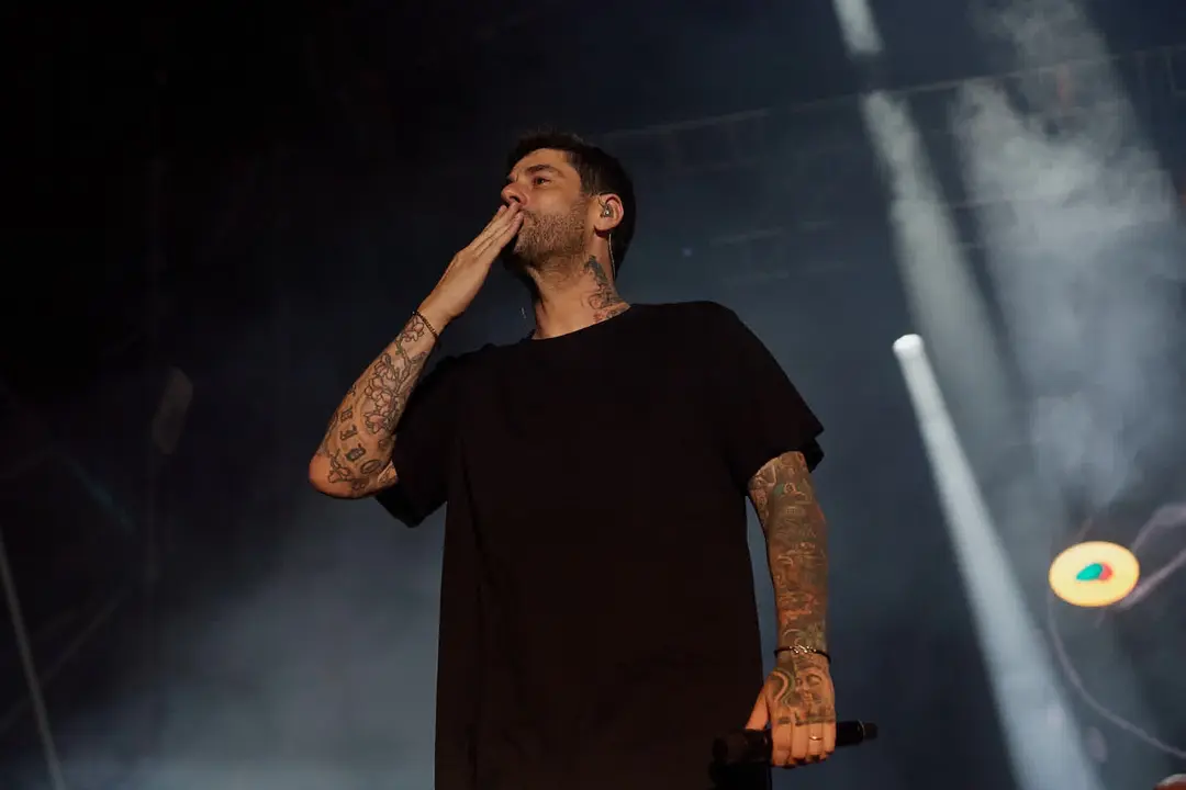 MELENDI - MÚSICA EN GRANDE 2023 - EL REY LAGARTÓN (30) (1)