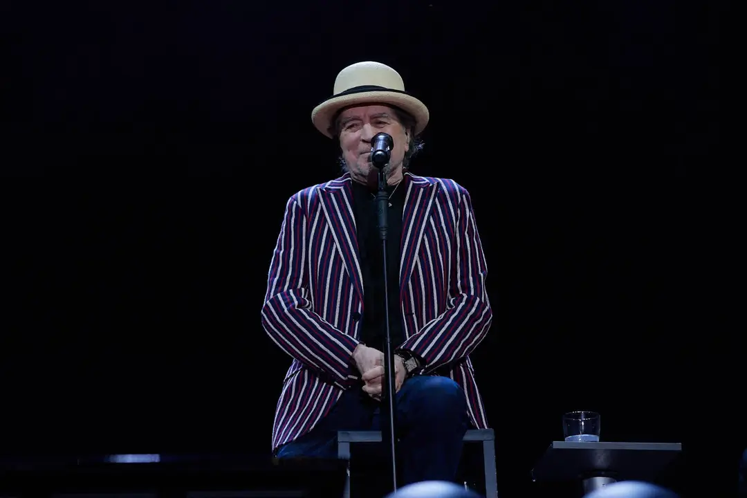 JOAQUÍN SABINA - TORRELAVEGA - EL REY LAGARTÓN (17) (1)