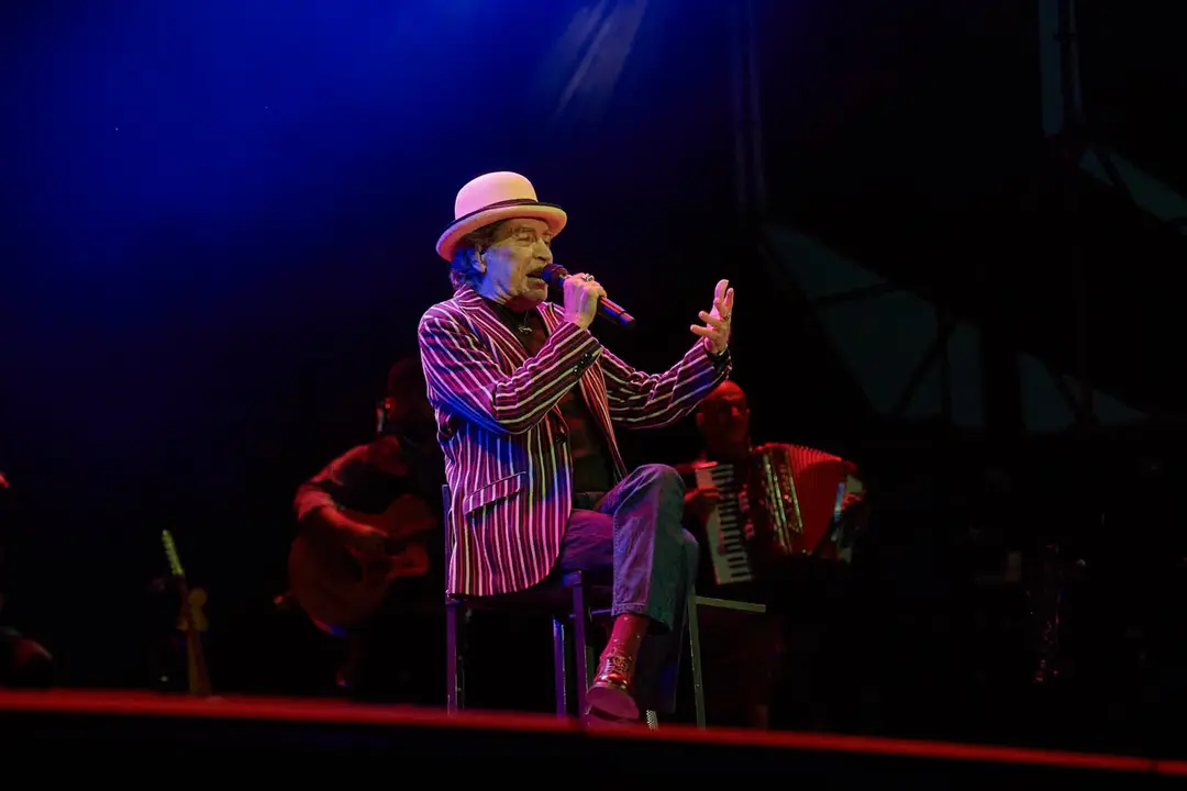 JOAQUÍN SABINA - TORRELAVEGA - EL REY LAGARTÓN (33) (1)
