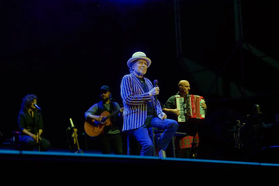 JOAQUÍN SABINA - TORRELAVEGA - EL REY LAGARTÓN (41) (1)