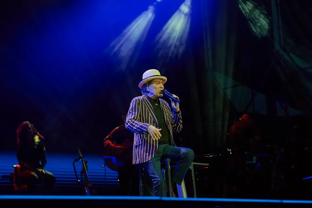 JOAQUÍN SABINA - TORRELAVEGA - EL REY LAGARTÓN (42) (1)