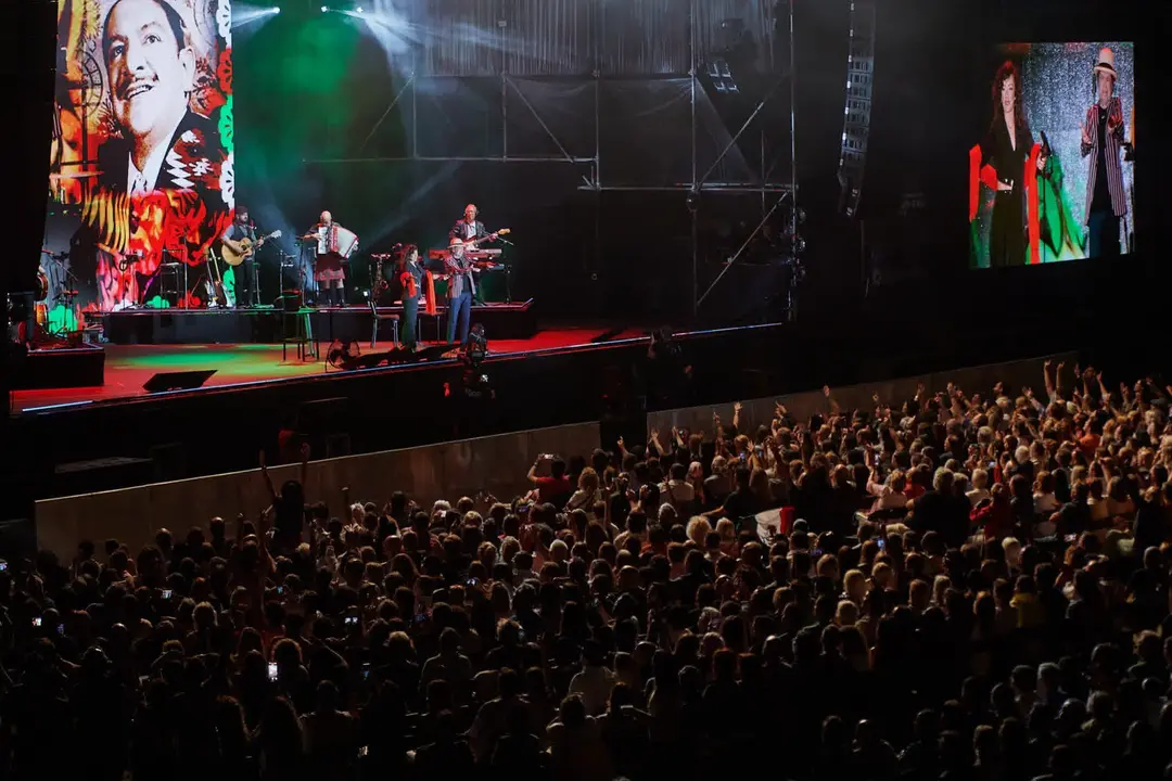 JOAQUÍN SABINA - TORRELAVEGA - EL REY LAGARTÓN (45) (1)