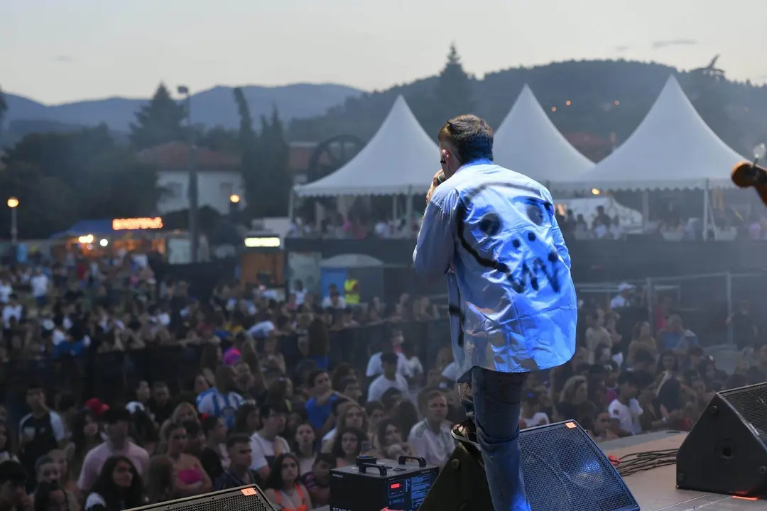 VIVE LA FERIA 2023 - JORNADA 1 - &copy;EL REY LAGARTÓN - DILLOM (5)