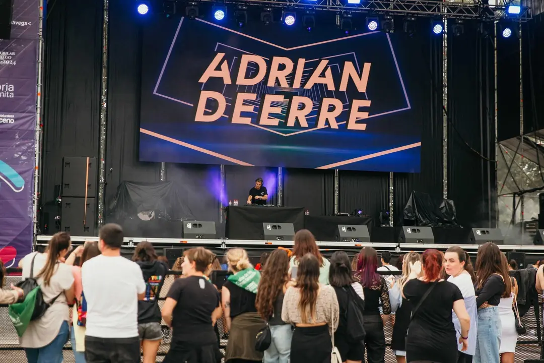 VIVE LA FERIA 2023 - JORNADA 2 - &copy;PABLO CAMPILLO - ADRIÁN DEERRE (1) (1)