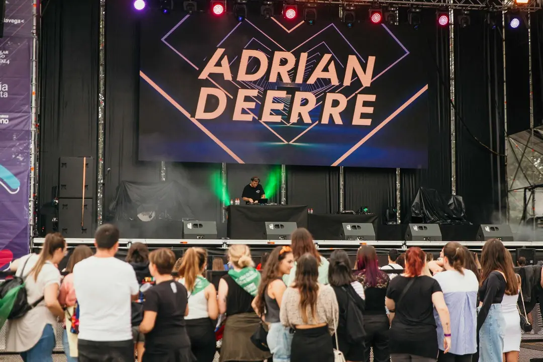 VIVE LA FERIA 2023 - JORNADA 2 - &copy;PABLO CAMPILLO - ADRIÁN DEERRE (2) (1)