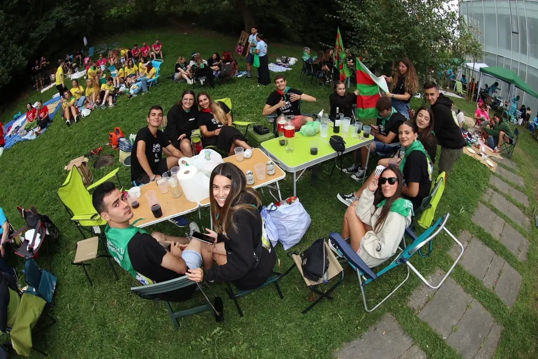 a6d4f8da-ca44-454f-9b2b-c3d35916450e