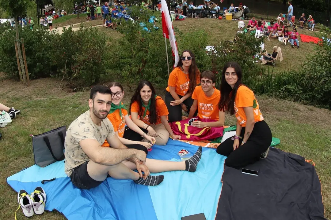 ec5e92a9-dba1-4c36-8701-dd625d7f577a