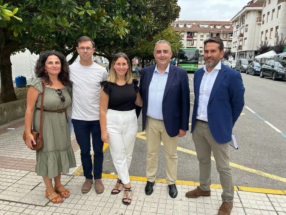 Fomento, Roberto Media, Terminal de autobuses en Noja