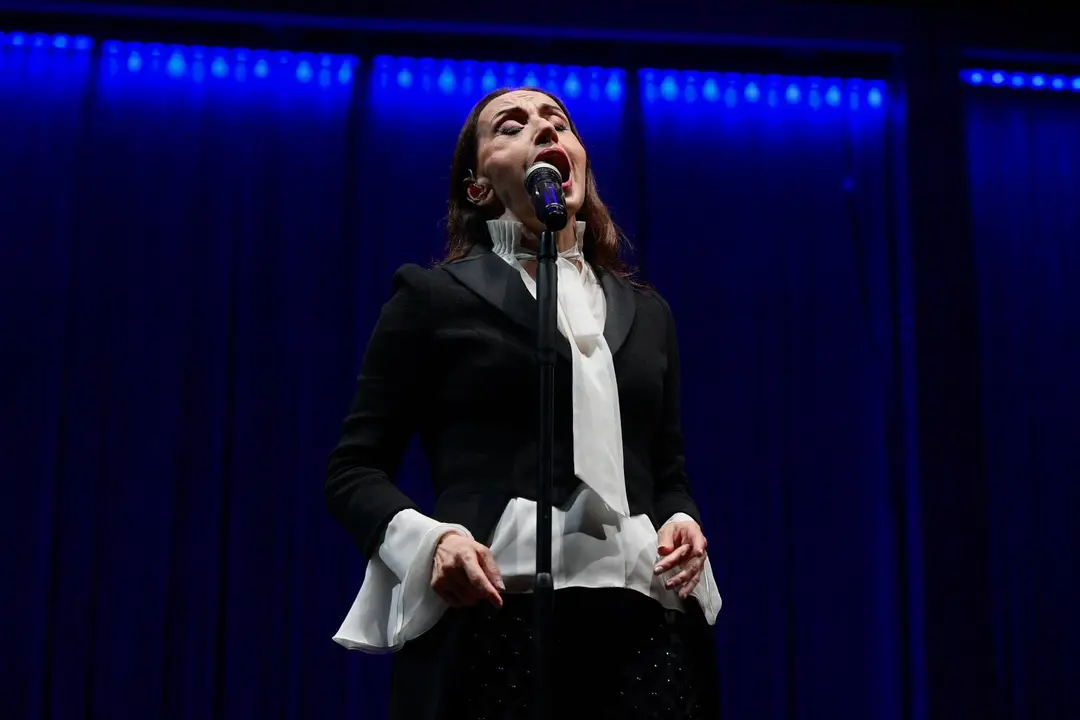 LUZ CASAL - LA PLAZA SANTANDER 2023 - &copy;EL REY LAGARTÓN (8)