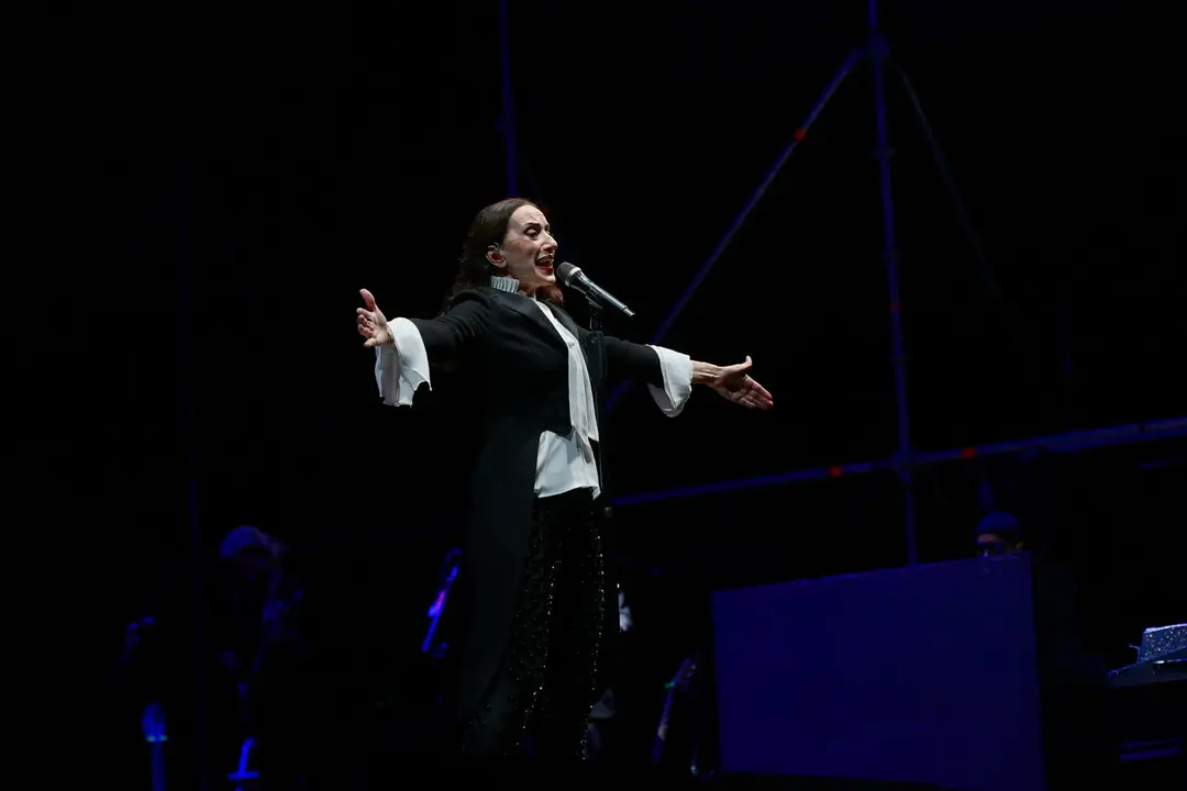 LUZ CASAL - LA PLAZA SANTANDER 2023 - &copy;EL REY LAGARTÓN (9)