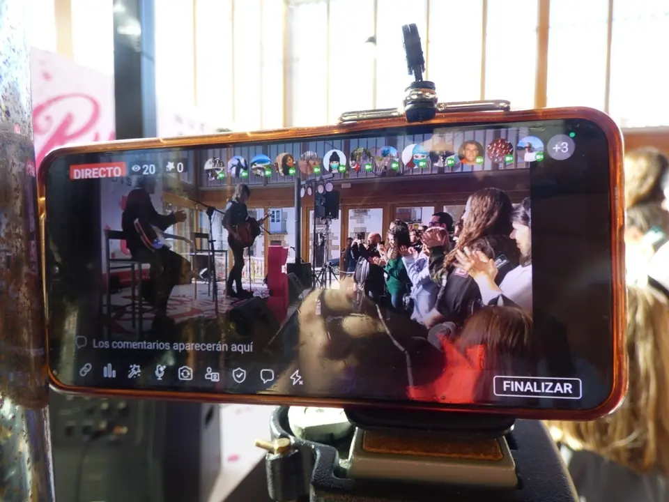 15865a47-c4b6-4dde-a8d4-8c7213a0e196