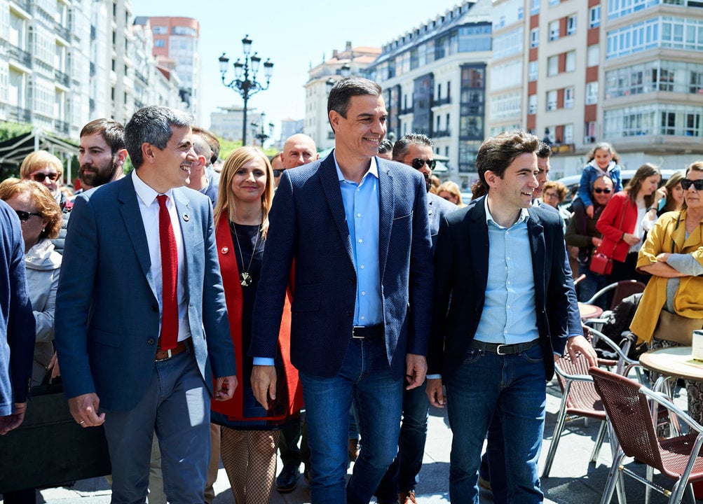 20/05/2019  SANTANDER

PSOE en santander

Pedro Sanche, Pablo Zuloaga, Pedro Casares

FOTO: JUAN MANUEL SERRANO ARCE