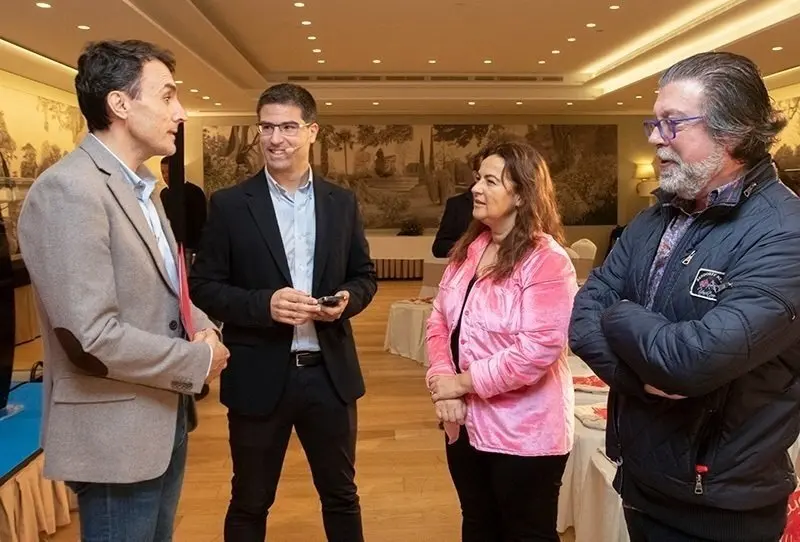 10:00.- Hotel Sardinero
La consejera de Inclusi&oacute;n Social, Juventud, Familias e Igualdad, Bego&ntilde;a G&oacute;mez, asiste al encuentro de participantes en el Proyecto Momentum con los agentes de la econom&iacute;a social de Cantabria.