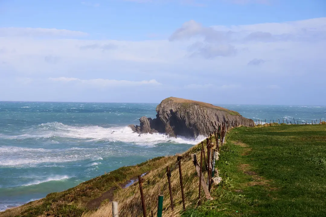 2/11/23  Santander
ep temporal olas 



FOTO: Juanma Serrano