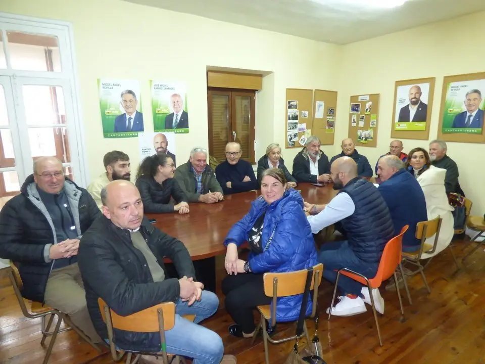 Encuentro del comite comarcal del PRC