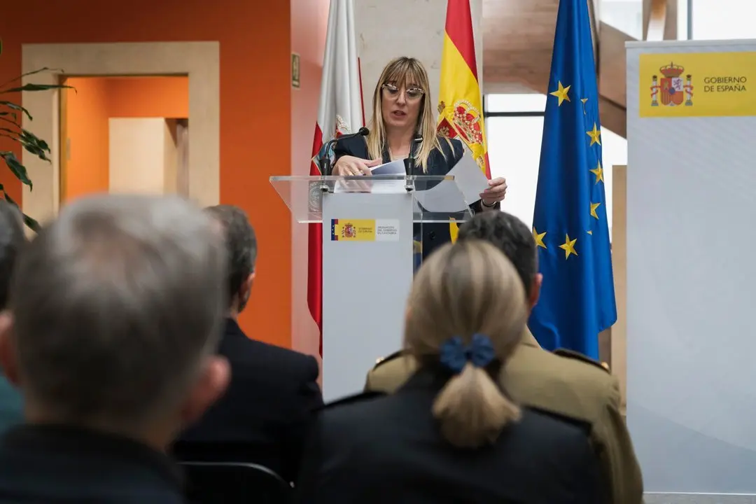 Acto de la toma de posesion en el paraninfo de la UC de la nueva Delegada del Gobierno de Cantabria Eugenia G&oacute;mez de Diego acompa&ntilde;ada por el ministro  de Politica Territorial &aacute;ngel Victor Torres