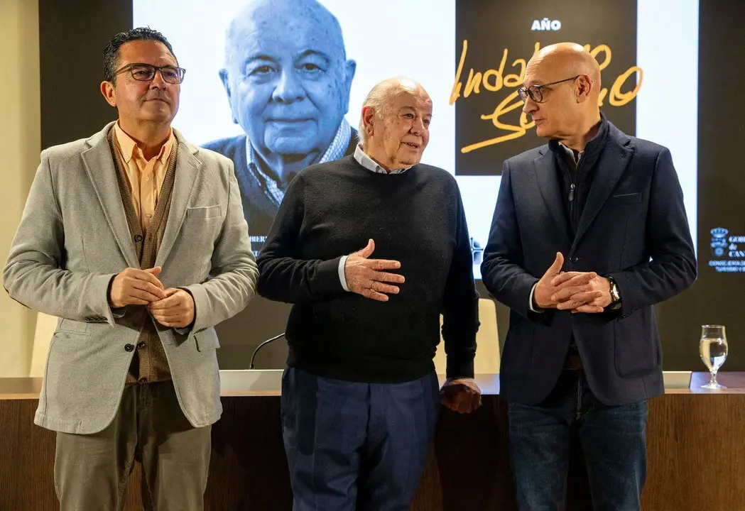 El director general de Cultura y Patrimonio, Jos&eacute; Antonio Gonz&aacute;lez Fuentes, presenta, en rueda de prensa, el A&ntilde;o Cultural Indalecio Sobrino con la presencia del propio artista. 
27 MAR 24