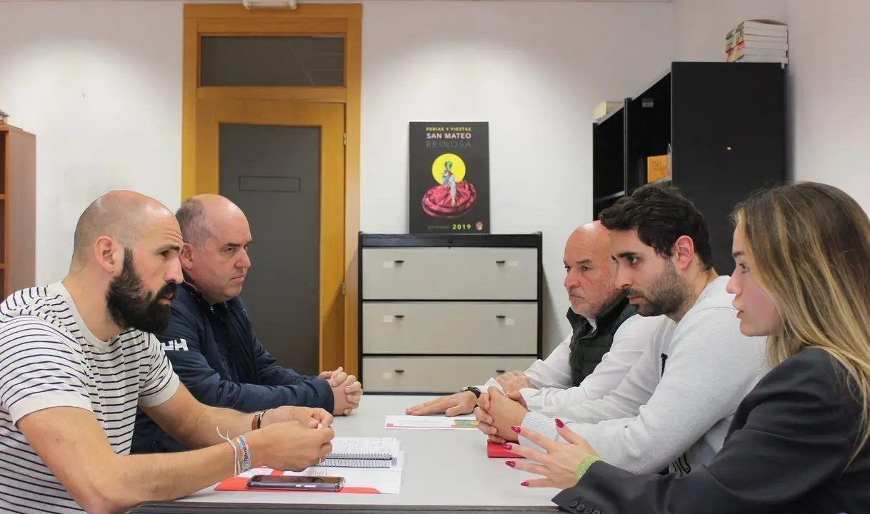 Reuni&oacute;n Playmakers Disney 24