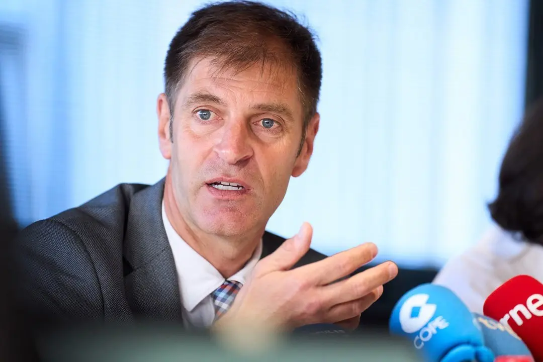 4/5/23  SANTANDER
ep CEOE 

Enrique Conde

FOTO: Juanma Serrano