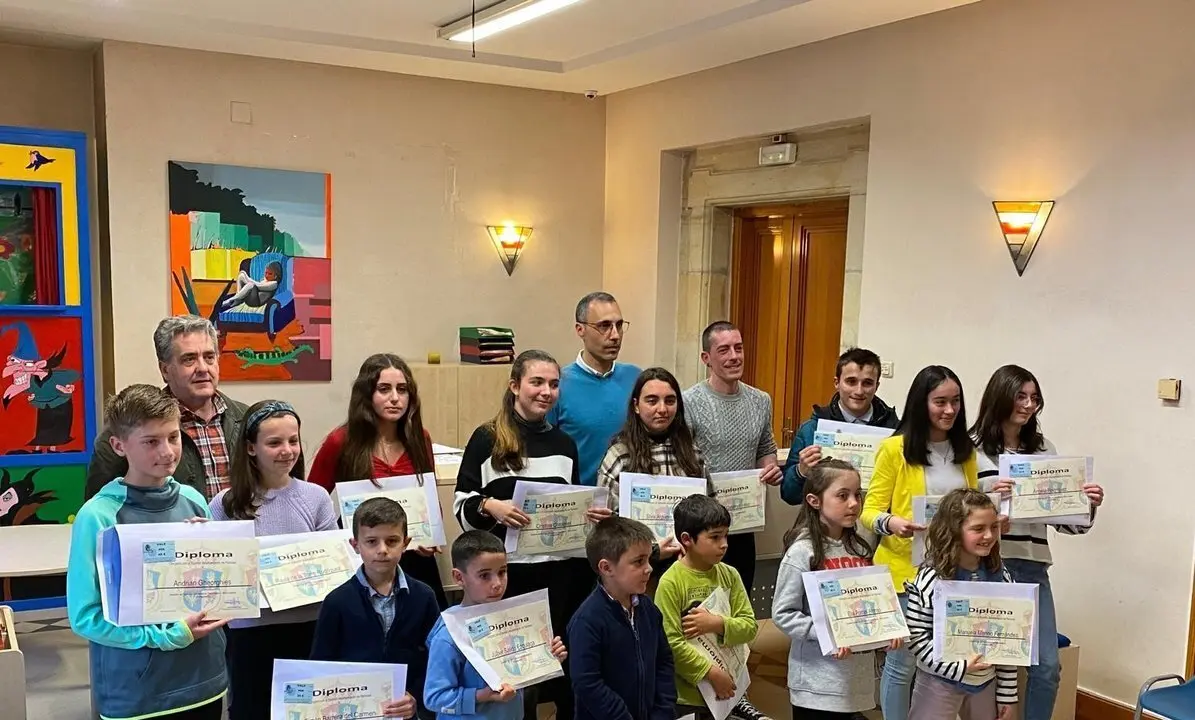 Premios Tres Lineas y Marcap&aacute;ginas 24