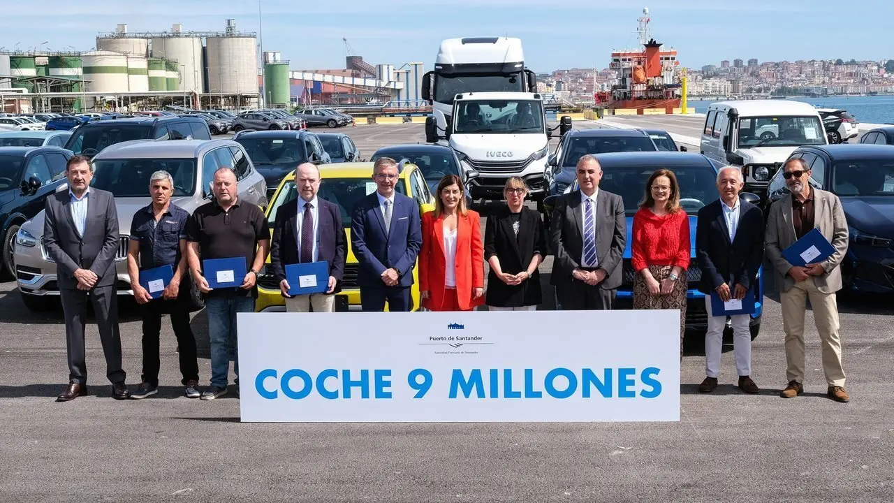 11:00 horas. Muelle de Raos 9. La presidenta de Cantabria, Mar&iacute;a Jos&eacute; S&aacute;enz de Buruaga, asiste al acto de celebraci&oacute;n del coche 9 millones en el Puerto de Santander. 17 de julio de 2024 &copy; Ra&uacute;l Lucio