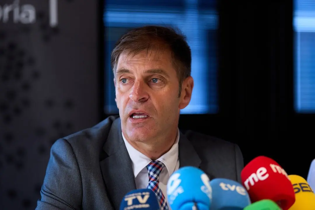 4/5/23  SANTANDER
ep CEOE 

Enrique Conde

FOTO: Juanma Serrano