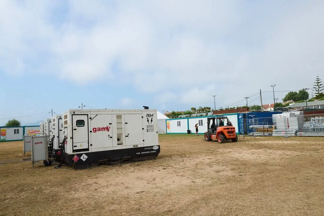 Montaje Semana Grande - EL REY LAGARTÓN (1)