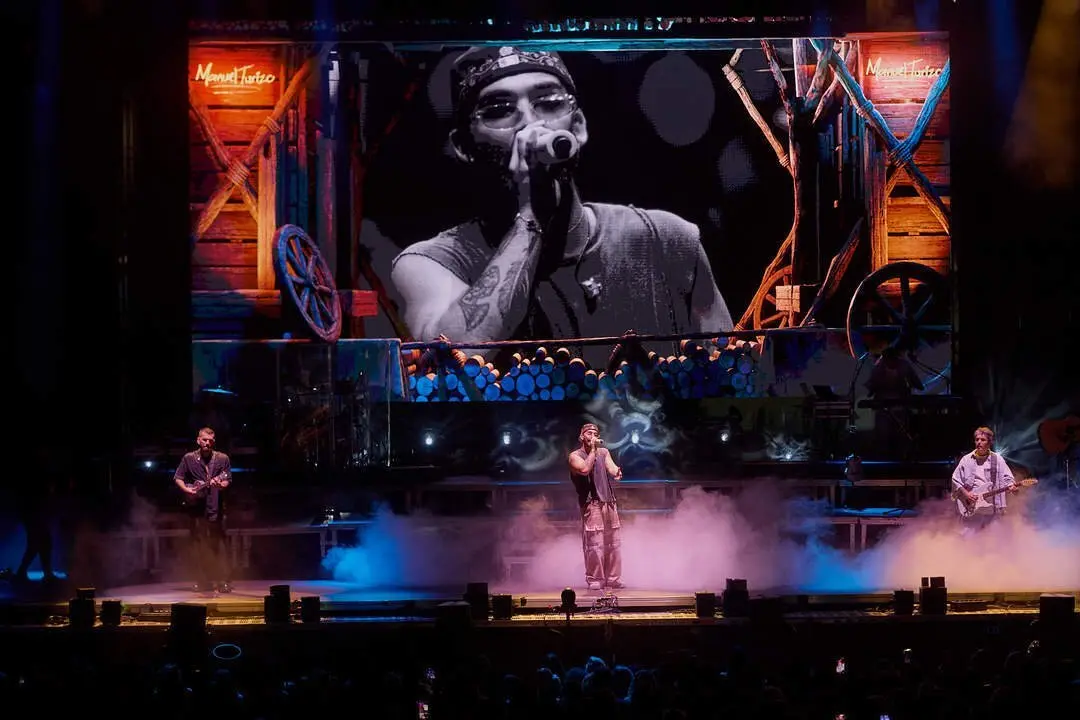 MANUEL TURIZO - MAGDALENA EN VIVO 2024 - &copy;EL REY LAGART&Oacute;N (38)