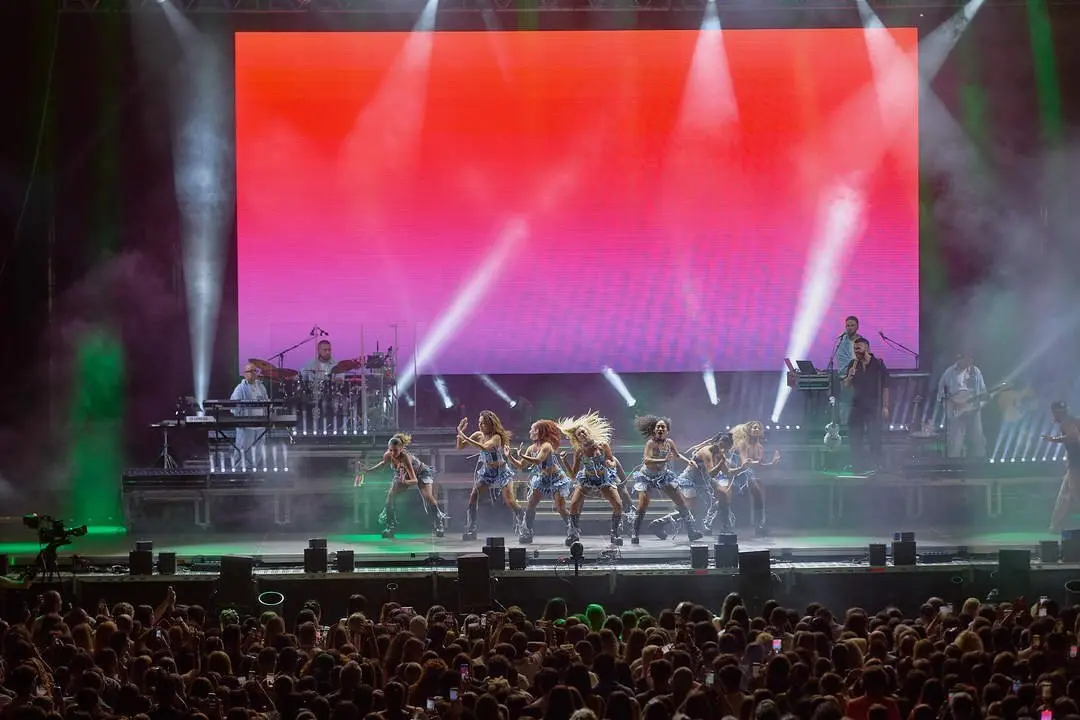 MANUEL TURIZO - MAGDALENA EN VIVO 2024 - &copy;EL REY LAGART&Oacute;N (40)