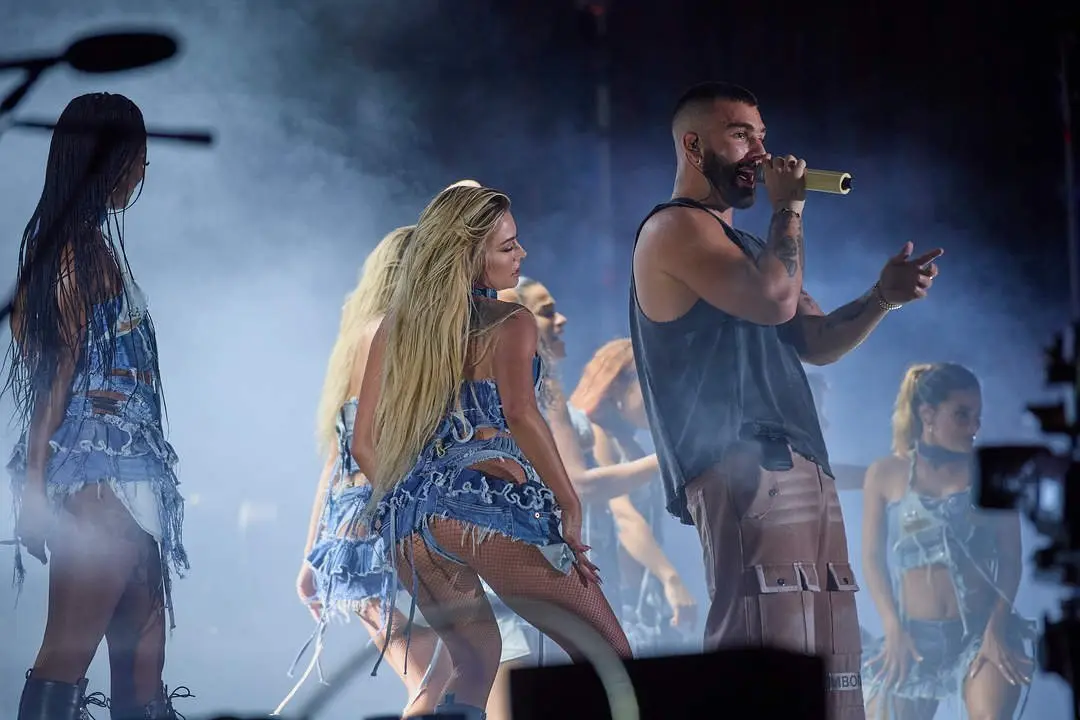 MANUEL TURIZO - MAGDALENA EN VIVO 2024 - &copy;EL REY LAGART&Oacute;N (47)